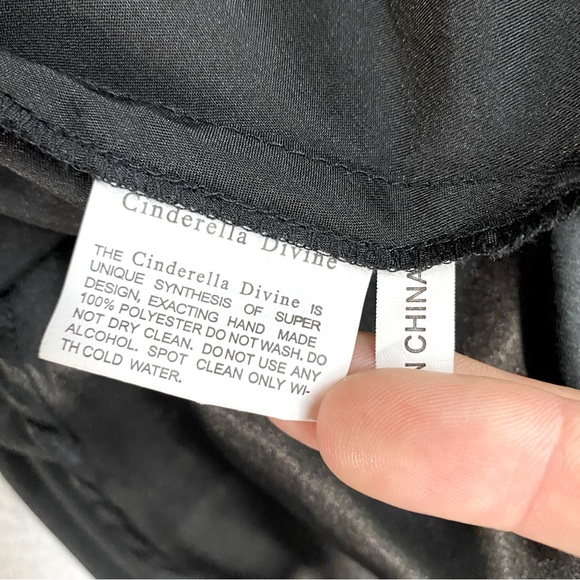 Cinderella Divine Elegant Black Satin Spaghetti Strap  Formal Evening Gown M - Picture 4 of 16